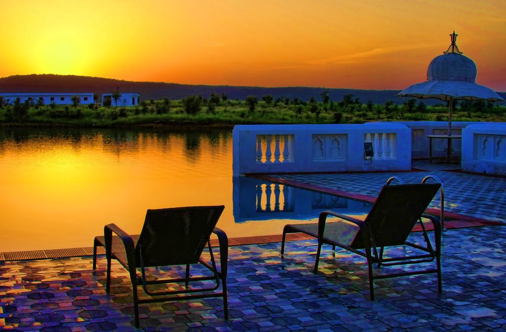 Juesta Lake Nahargarh Palace, Chittorgarh Pārsoli Dış mekan fotoğraf