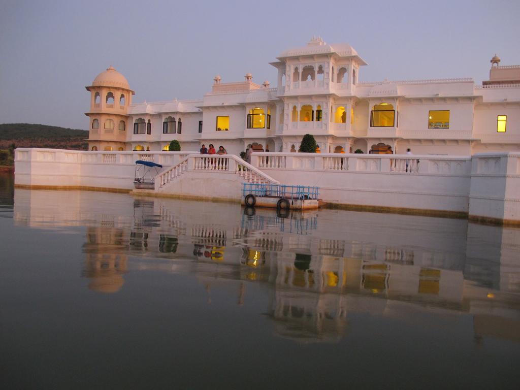 Juesta Lake Nahargarh Palace, Chittorgarh Pārsoli Dış mekan fotoğraf