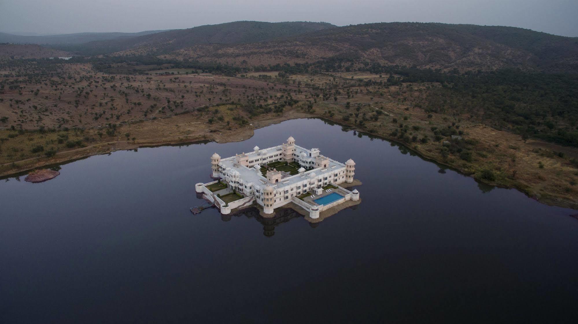 Juesta Lake Nahargarh Palace, Chittorgarh Pārsoli Dış mekan fotoğraf